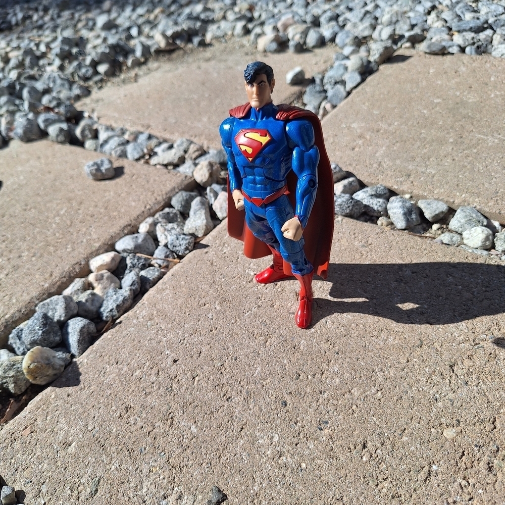 TM & DC Comics Unlimitted/Mattel Collectible Superman Action Figure - Picture 5 of 13